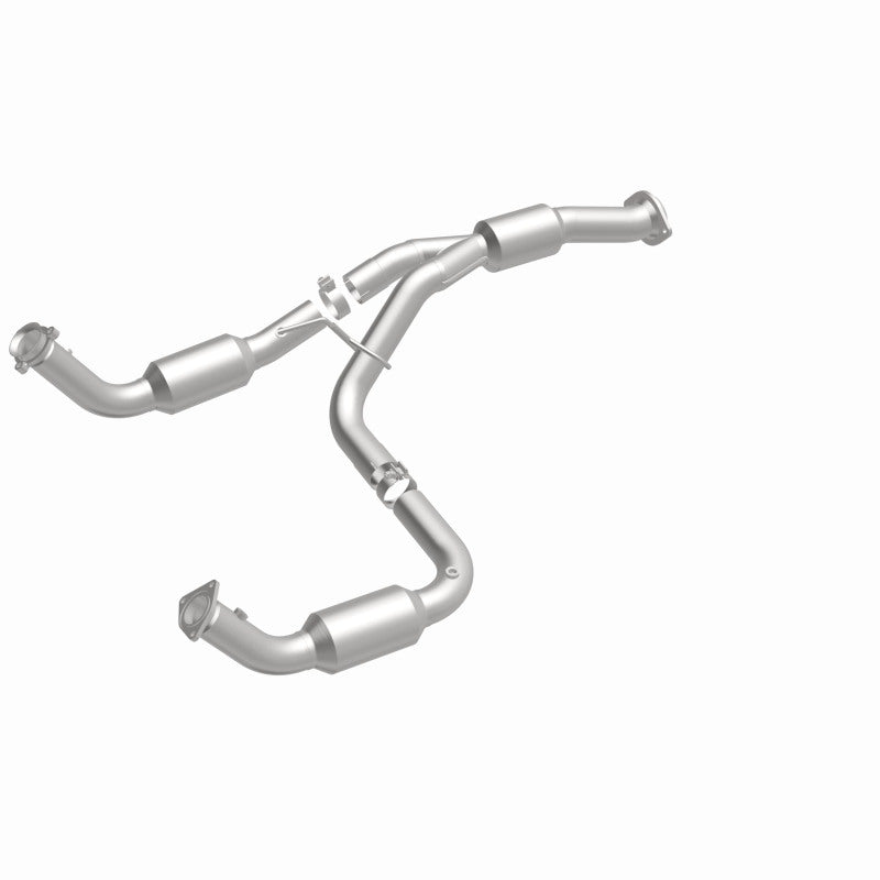 MagnaFlow California Grade CARB Compliant Direct-Fit Catalytic Converter 5582812 360 Degree Image Set