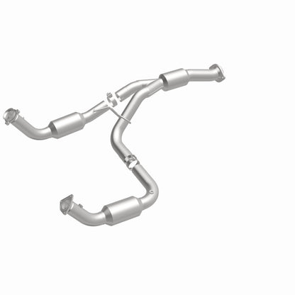 MagnaFlow California Grade CARB Compliant Direct-Fit Catalytic Converter 5582812 360 Degree Image Set
