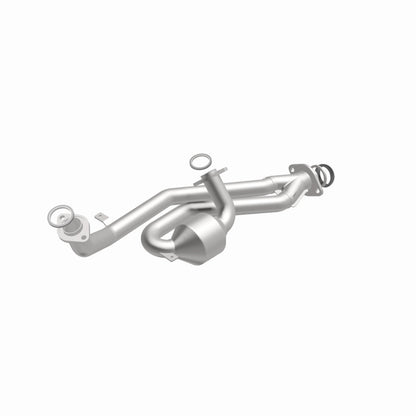 MagnaFlow Toyota Sienna California Grade CARB Compliant Direct-Fit Catalytic Converter 447160 360 Degree Image Set