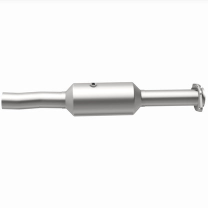 Magnaflow 09-10 Ford F-550 Super Duty V10 6.8L Rear Underbody Direct Fit Catalytic Converter 280434 280434 360 Degree Image Set