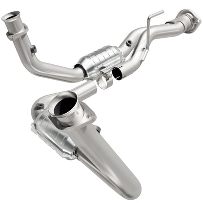 MagnaFlow Jeep HM Grade Federal / EPA Compliant Direct-Fit Catalytic Converter 24473 Photo - Primary