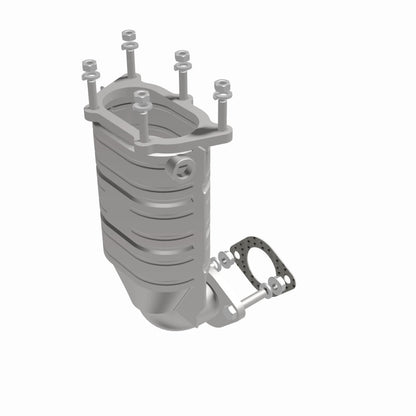 MagnaFlow Hyundai Accent California Grade CARB Compliant Direct-Fit Catalytic Converter 452842 360 Degree Image Set
