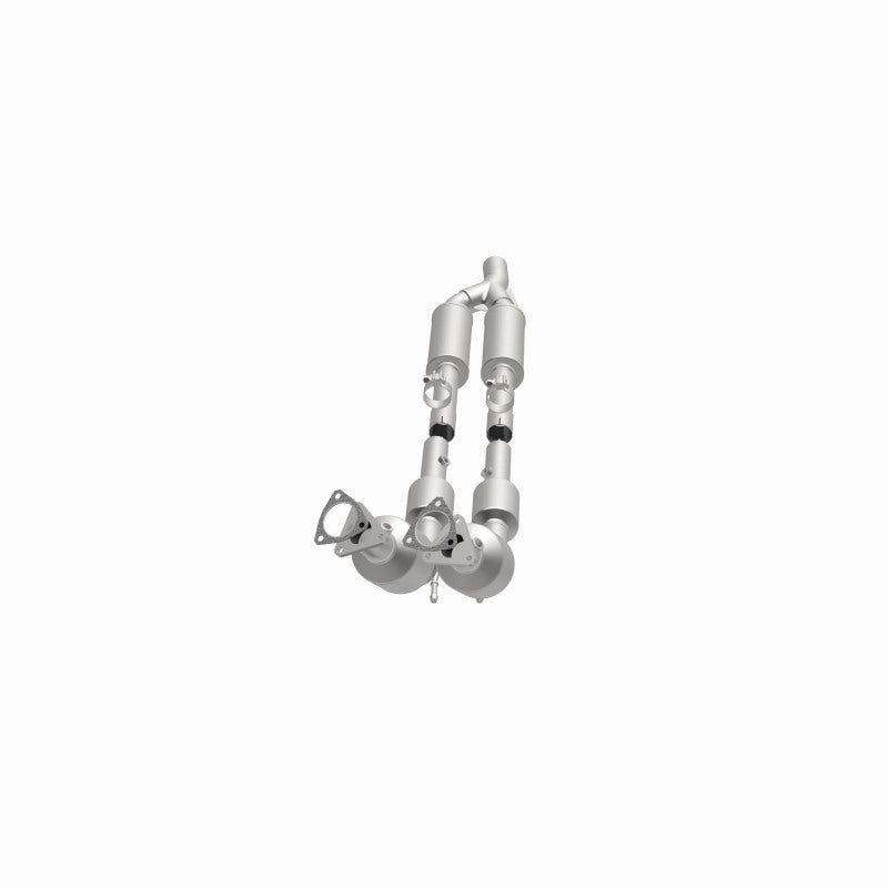 MagnaFlow Volkswagen Passat California Grade CARB Compliant Direct-Fit Catalytic Converter 551799 360 Degree Image Set