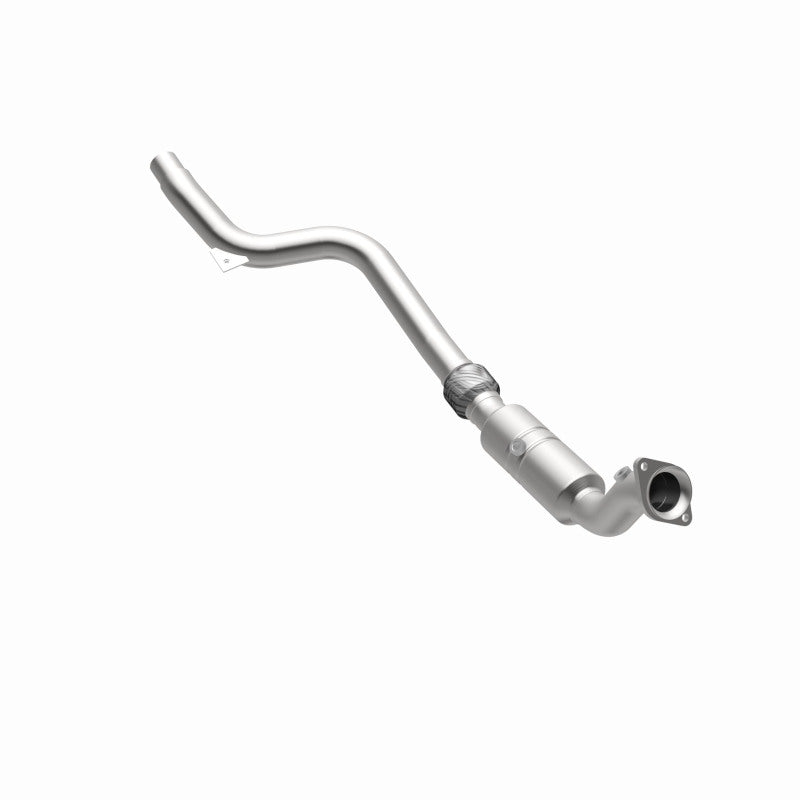 MagnaFlow California Grade CARB Compliant Direct-Fit Catalytic Converter 5561101 360 Degree Image Set
