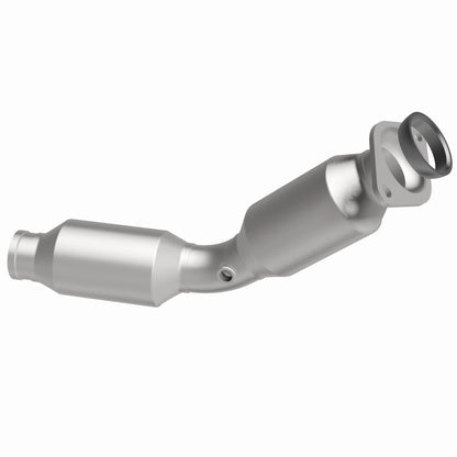 MagnaFlow OEM Grade Federal / EPA Compliant Direct-Fit Catalytic Converter 52456 360 Degree Image Set