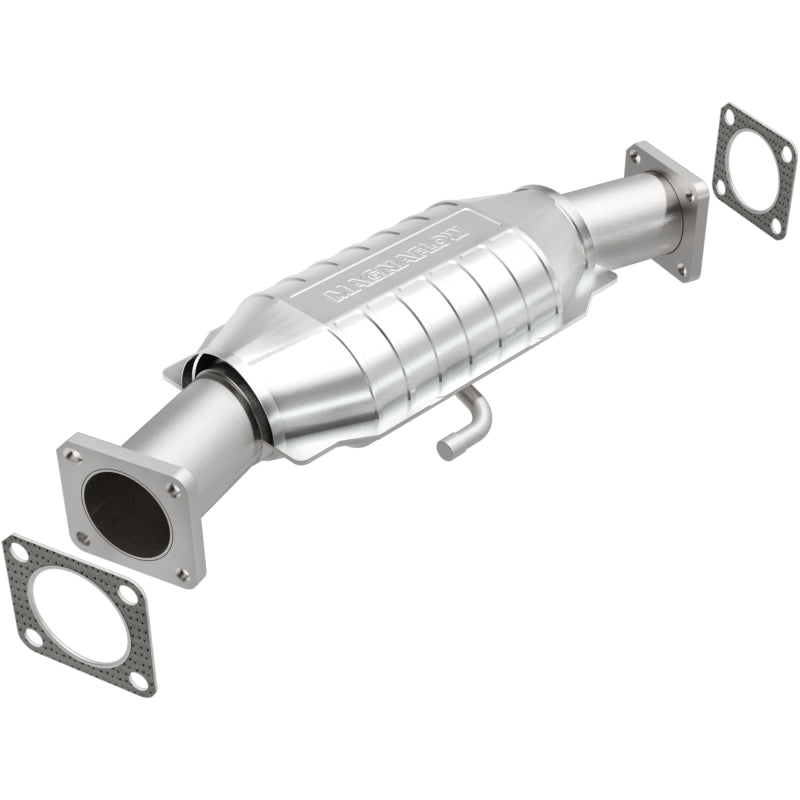 MagnaFlow Chevrolet California Grade CARB Compliant Direct-Fit Catalytic Converter 3322430 Photo - Primary