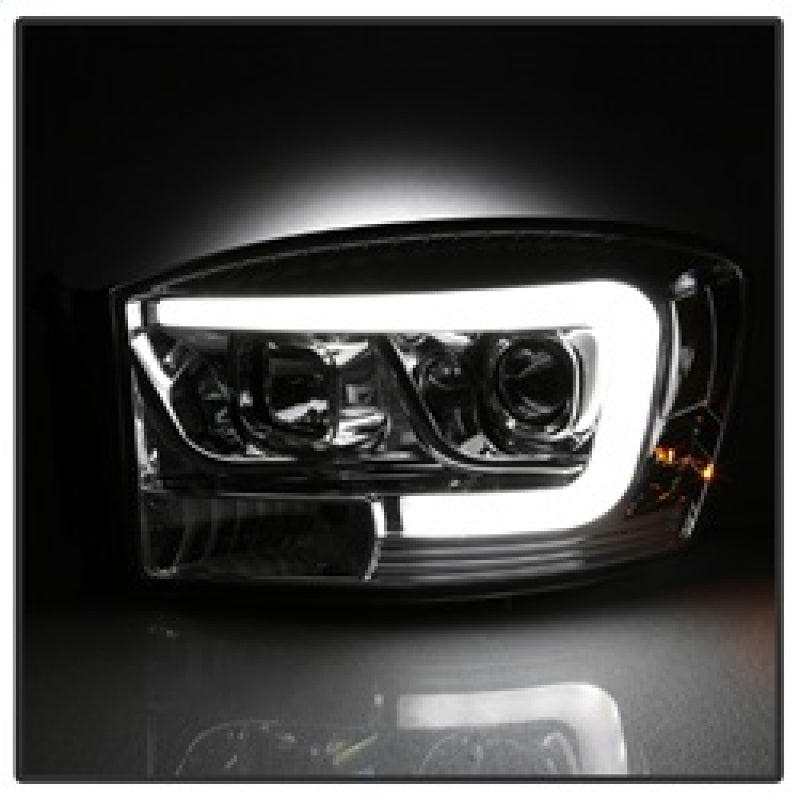 Spyder Dodge Ram 1500 06-08 V2 Projector Headlights - Light Bar DRL - Chrome (PRO-YD-DR06V2-LB-C) 5085290 5085290 Photo - Unmounted