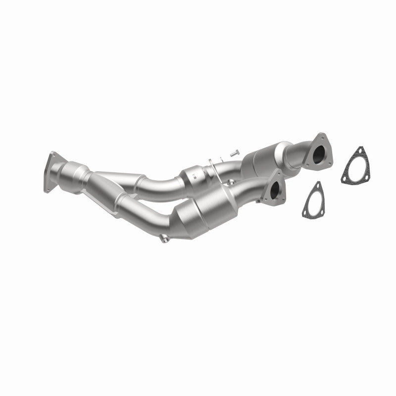 MagnaFlow OEM Grade Federal / EPA Compliant Direct-Fit Catalytic Converter 51499 360 Degree Image Set
