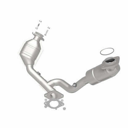 MagnaFlow HM Grade Federal / EPA Compliant Direct-Fit Catalytic Converter 25208 360 Degree Image Set
