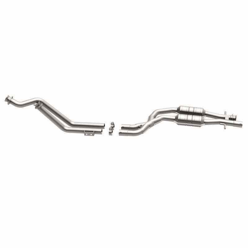 MagnaFlow Mercedes-Benz SL320 California Grade CARB Compliant Direct-Fit Catalytic Converter 4481844 360 Degree Image Set