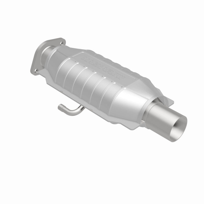MagnaFlow Nissan D21 Standard Grade Federal / EPA Compliant Direct-Fit Catalytic Converter 23617 360 Degree Image Set