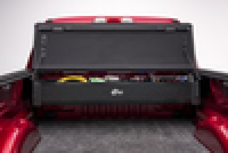 BAK Flip MX4 Matte Finish 04-14 Ford F150 5' 6" Bed 448309 Photo - Mounted
