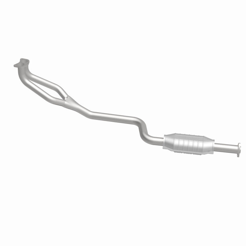 MagnaFlow HM Grade Federal / EPA Compliant Direct-Fit Catalytic Converter 23522 360 Degree Image Set