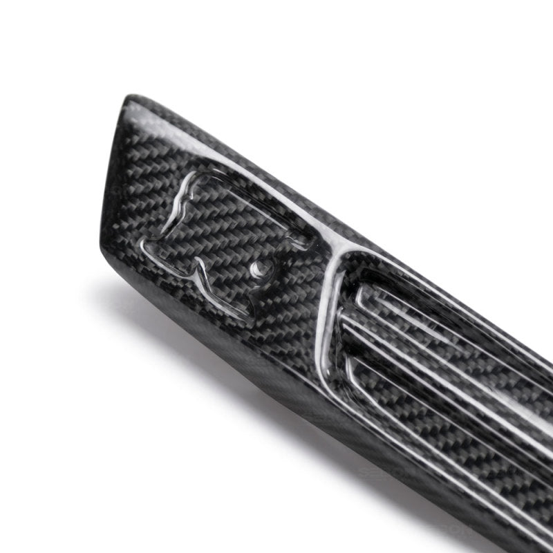 Seibon Fender Duct Logos Nissan Gtr R35 2009-2010 FDL0910NSGTR FDL0910NSGTR Photo - Primary