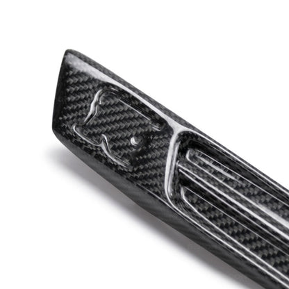 Seibon Fender Duct Logos Nissan Gtr R35 2009-2010 FDL0910NSGTR FDL0910NSGTR Photo - Primary