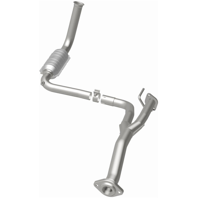 MagnaFlow Jeep Liberty OEM Grade Federal / EPA Compliant Direct-Fit Catalytic Converter 49582 Photo - out of package