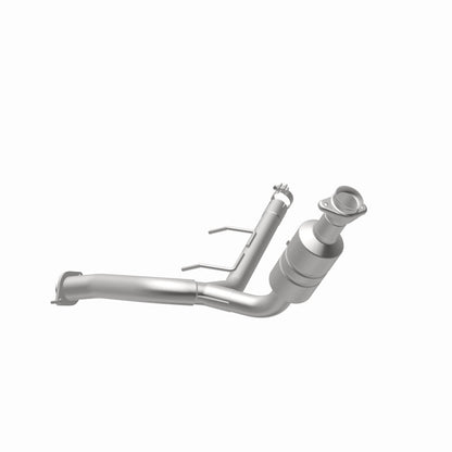 MagnaFlow Ford F-150 California Grade CARB Compliant Direct-Fit Catalytic Converter 5551295 360 Degree Image Set