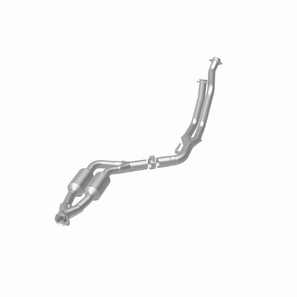 MagnaFlow Mercedes-Benz HM Grade Federal / EPA Compliant Direct-Fit Catalytic Converter 23580 360 Degree Image Set