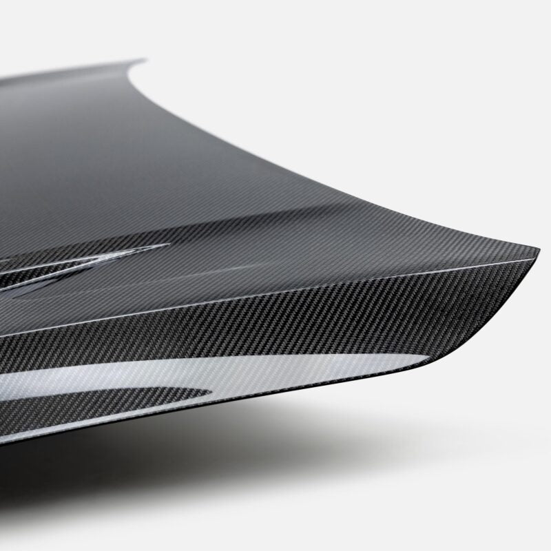 Seibon 22-23 Volkswagen Golf GTI/R Carbon Fiber Hood HD22VWG8-TM User 1