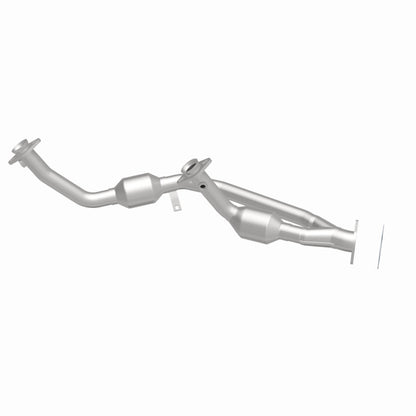 MagnaFlow Standard Grade Federal / EPA Compliant Direct-Fit Catalytic Converter 23354 360 Degree Image Set