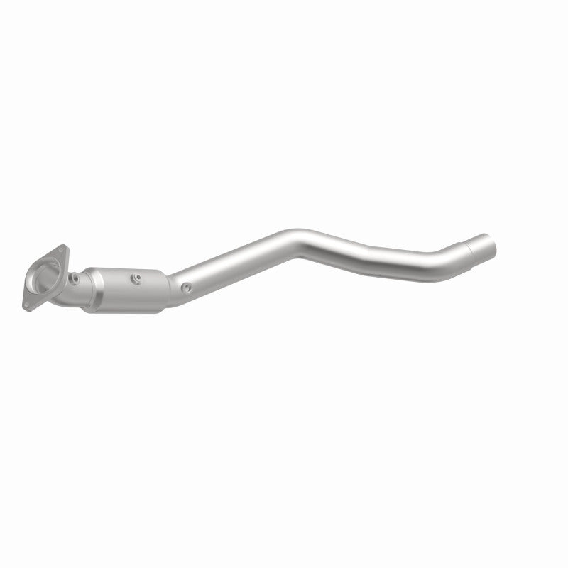 MagnaFlow OEM Grade Federal / EPA Compliant Direct-Fit Catalytic Converter 21-577 360 Degree Image Set