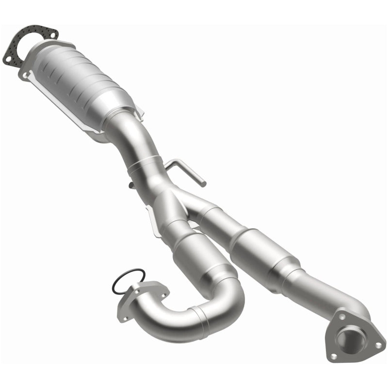 MagnaFlow Nissan Altima OEM Grade Federal / EPA Compliant Direct-Fit Catalytic Converter 49568 Photo - out of package