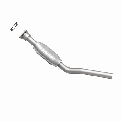 MagnaFlow HM Grade Federal / EPA Compliant Direct-Fit Catalytic Converter 93266 360 Degree Image Set