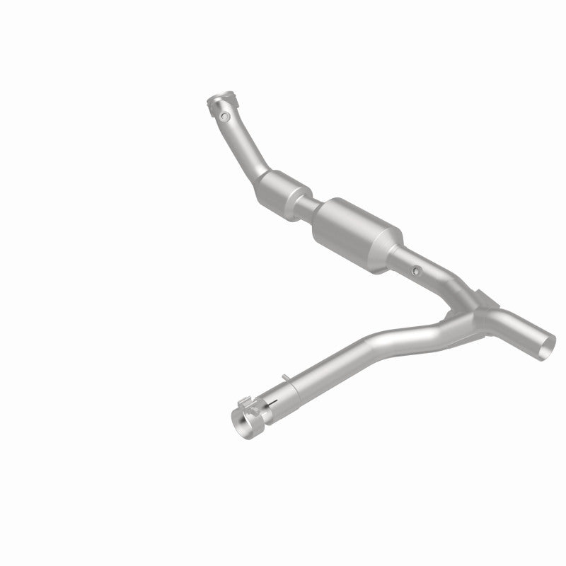Magnaflow 2000 Ford F-150 5.4L Direct Fit Converter 280008 280008 360 Degree Image Set