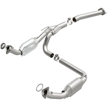MagnaFlow HM Grade Federal / EPA Compliant Direct-Fit Catalytic Converter 24081 Photo - Primary