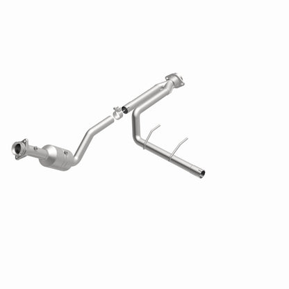 MagnaFlow Ford F-150 OEM Grade Federal / EPA Compliant Direct-Fit Catalytic Converter 52156 360 Degree Image Set