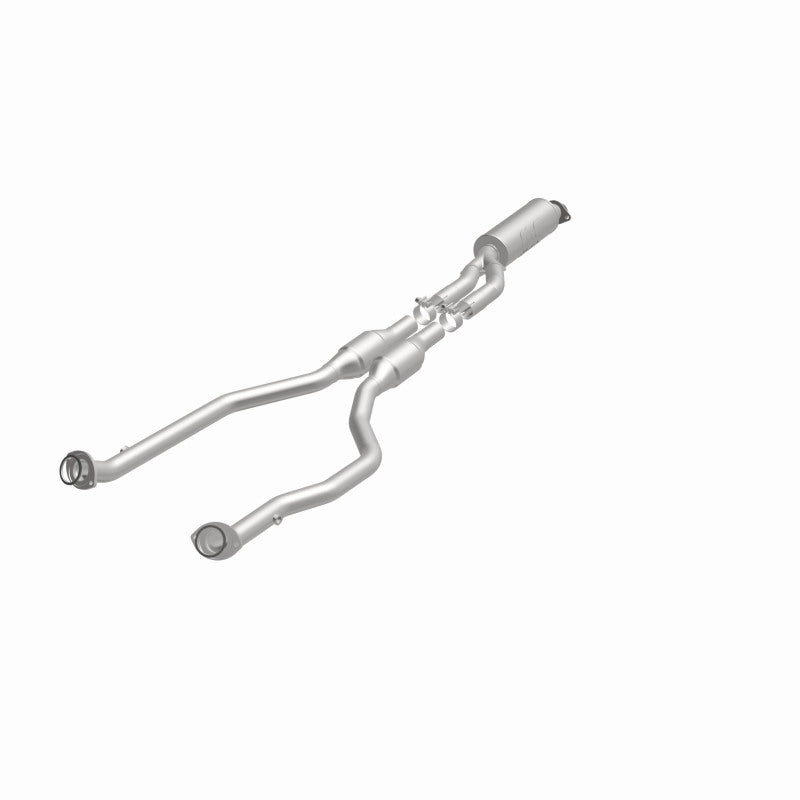 MagnaFlow Lexus IS250 OEM Grade Federal / EPA Compliant Direct-Fit Catalytic Converter 21-071 360 Degree Image Set