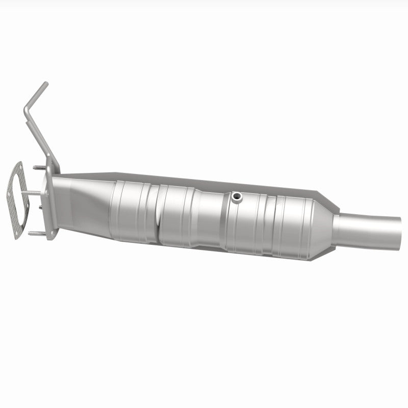 Magnaflow 09-19 Ford F53 V10 6.8L Underbody 6.8L Direct Fit Catalytic Converter 280435 280435 360 Degree Image Set