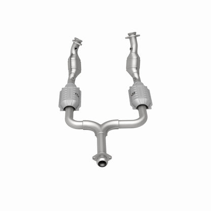 MagnaFlow Ford Mustang HM Grade Federal / EPA Compliant Direct-Fit Catalytic Converter 93345 360 Degree Image Set