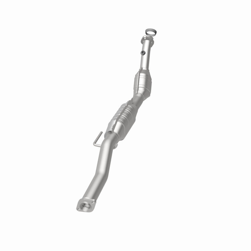 MagnaFlow Ford Ranger OEM Grade Federal / EPA Compliant Direct-Fit Catalytic Converter 52112 360 Degree Image Set