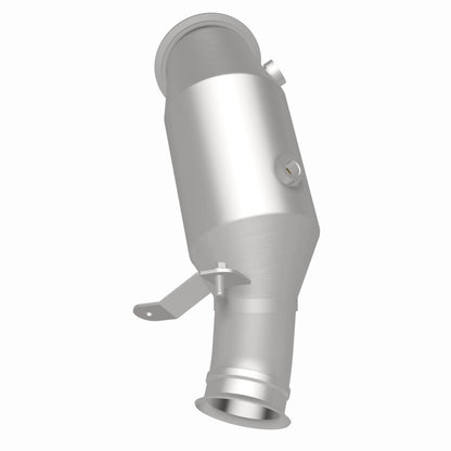 MagnaFlow BMW OEM Grade Federal / EPA Compliant Direct-Fit Catalytic Converter 52245 360 Degree Image Set