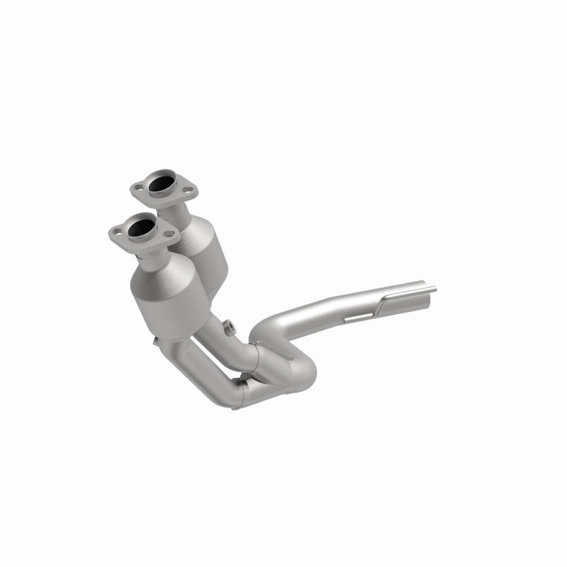 MagnaFlow Jeep Cherokee HM Grade Federal / EPA Compliant Direct-Fit Catalytic Converter 24997 360 Degree Image Set