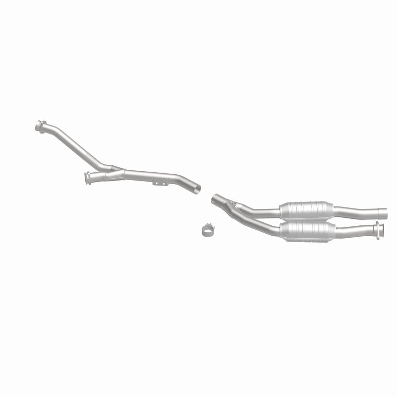 MagnaFlow Mercedes-Benz Standard Grade Federal / EPA Compliant Direct-Fit Catalytic Converter 93378 360 Degree Image Set