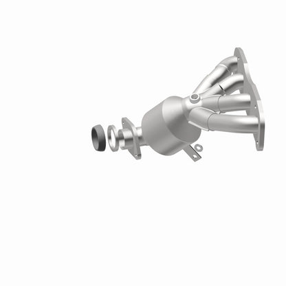 MagnaFlow Nissan OEM Grade Federal / EPA Compliant Manifold Catalytic Converter 52271 360 Degree Image Set