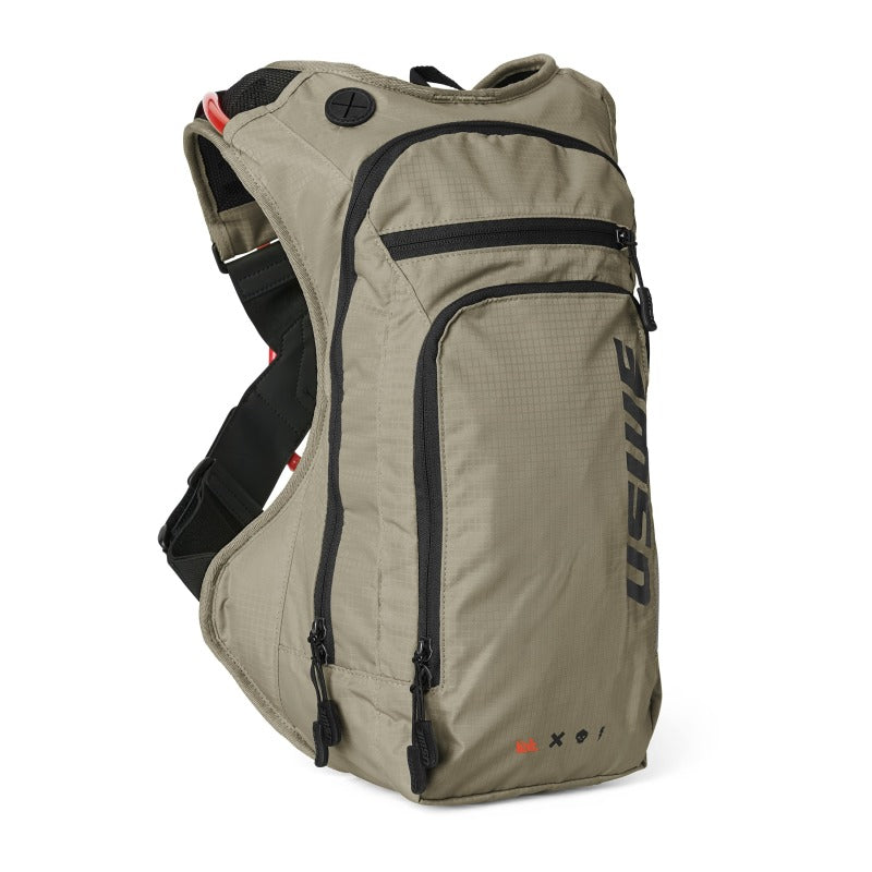 USWE Outlander Moto Hydration Pack 9L - Sand 209077021 209077021 User 1