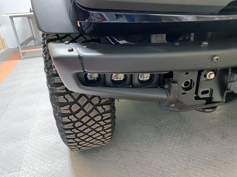 ORACLE Lighting 21-22 Ford Bronco Triple LED Fog Light Kit for Steel Bumper - White 5890-001 5890-001 Photo - lifestyle view