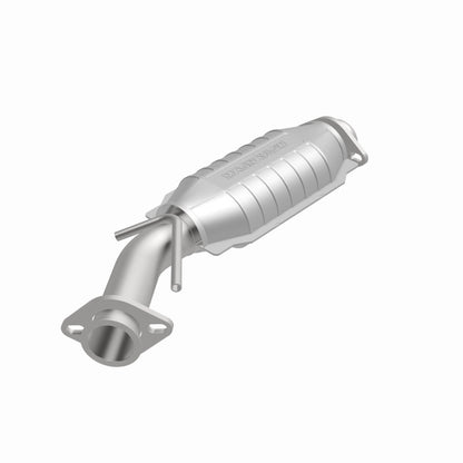 MagnaFlow Standard Grade Federal / EPA Compliant Direct-Fit Catalytic Converter 23365 360 Degree Image Set