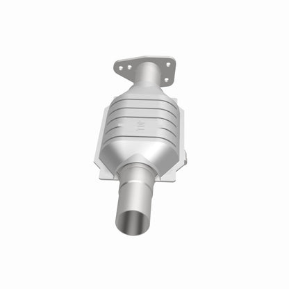 MagnaFlow Standard Grade Federal / EPA Compliant Direct-Fit Catalytic Converter 23447 360 Degree Image Set