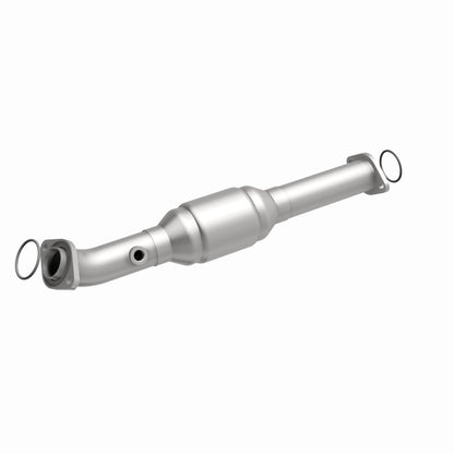 MagnaFlow Toyota Tacoma HM Grade Federal / EPA Compliant Direct-Fit Catalytic Converter 93661 360 Degree Image Set