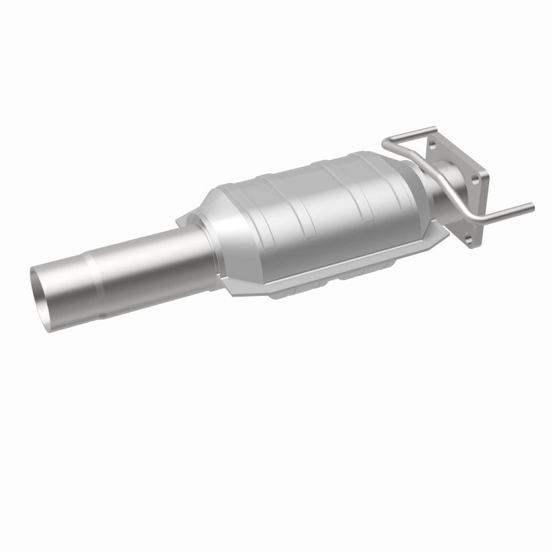 MagnaFlow Saturn Standard Grade Federal / EPA Compliant Direct-Fit Catalytic Converter 23448 360 Degree Image Set