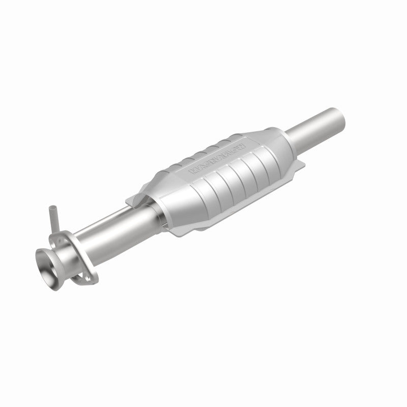 MagnaFlow Standard Grade Federal / EPA Compliant Direct-Fit Catalytic Converter 23348 360 Degree Image Set
