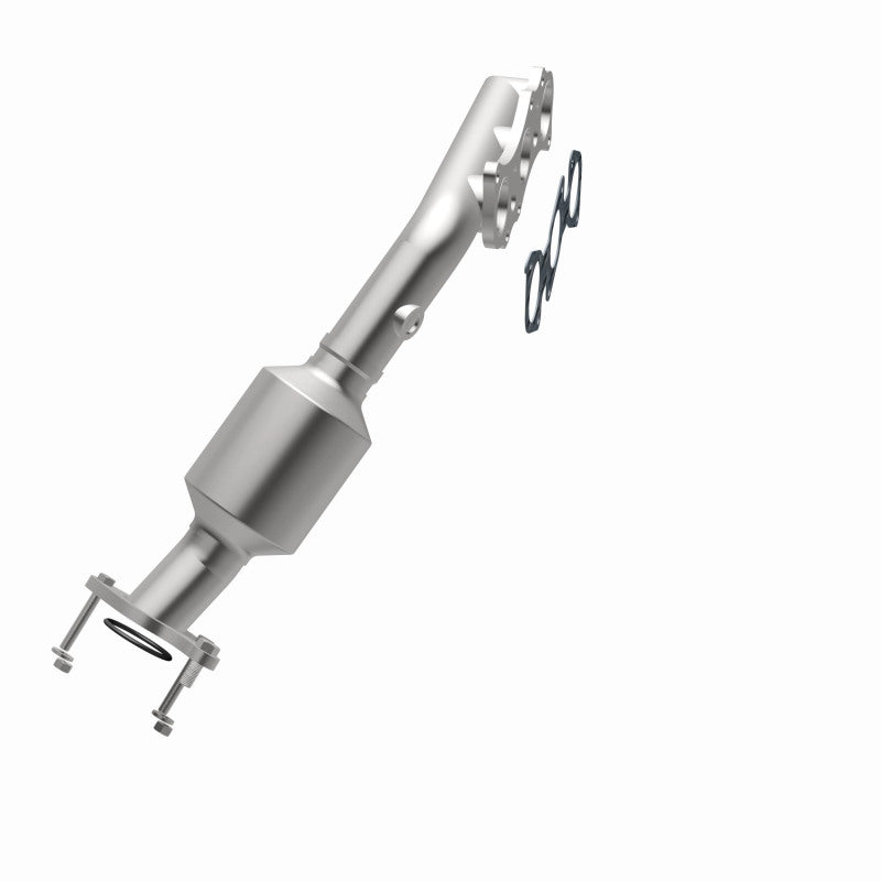MagnaFlow Toyota OEM Grade Federal / EPA Compliant Manifold Catalytic Converter 49341 360 Degree Image Set