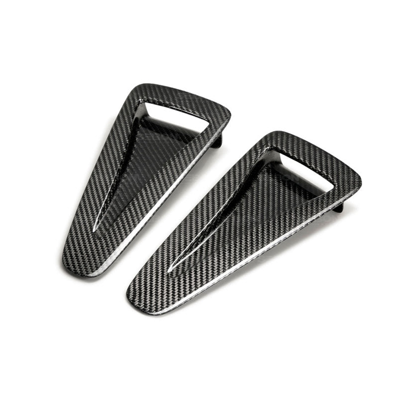 Seibon Hood Air Duct (2 Pcs) Nissan Gtr R35 2009-2012 AD0910NSGTR-OE AD0910NSGTR-OE Photo - Primary