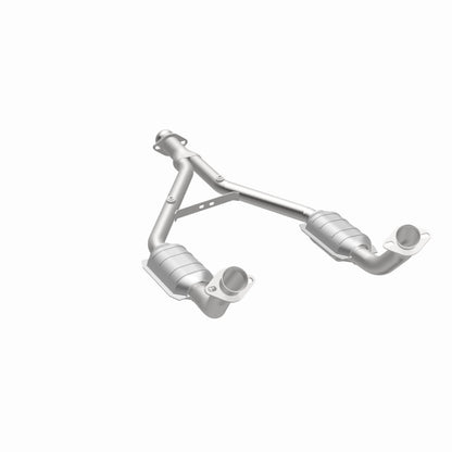 MagnaFlow Ford Mustang Standard Grade Federal / EPA Compliant Direct-Fit Catalytic Converter 23340 360 Degree Image Set
