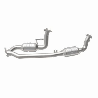 MagnaFlow Ford Windstar OEM Grade Federal / EPA Compliant Direct-Fit Catalytic Converter 49624 360 Degree Image Set