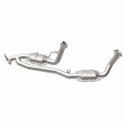 MagnaFlow HM Grade Federal / EPA Compliant Direct-Fit Catalytic Converter 23083 360 Degree Image Set